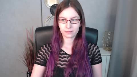 Snapshot of emma_lust94 chatting on January 15, 2025, 10:06 am emma online show from January 15, 2025, 10:06 am