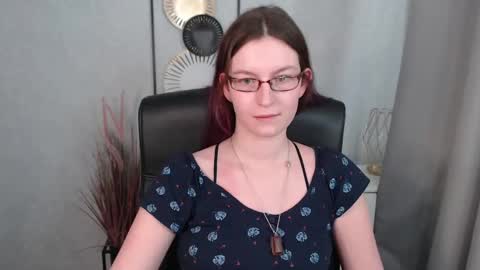 Snapshot of emma_lust94 chatting on January 17, 2025, 1:13 pm emma online show from January 17, 2025, 1:13 pm