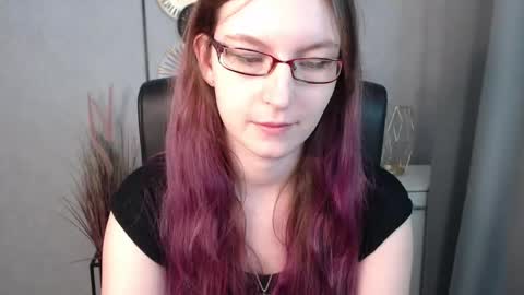 Snapshot of emma_lust94 chatting on January 21, 2025, 11:24 am emma online show from January 21, 2025, 11:24 am