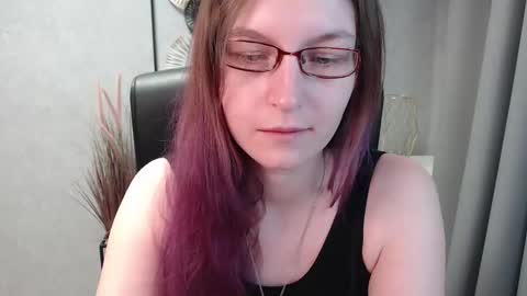 Snapshot of emma_lust94 chatting on January 23, 2025, 1:02 pm emma online show from January 23, 2025, 1:02 pm