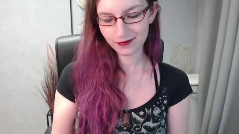 Snapshot of emma_lust94 chatting on January 26, 2025, 7:42 am emma online show from January 26, 2025, 7:42 am
