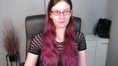Snapshot of emma_lust94 chatting on February 13, 2025, 1:15 pm emma online show from February 13, 2025, 1:15 pm