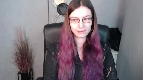 Snapshot of emma_lust94 chatting on February 19, 2025, 6:55 am emma online show from February 19, 2025, 6:55 am