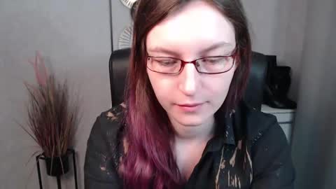 Snapshot of emma_lust94 chatting on February 25, 2025, 9:31 am emma online show from February 25, 2025, 9:31 am