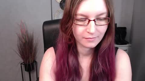 Snapshot of emma_lust94 chatting on February 27, 2025, 10:26 am emma online show from February 27, 2025, 10:26 am