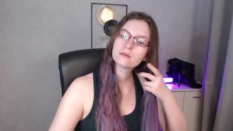 Snapshot of emma_lust94 chatting on September 11, 2025, 5:29 am emma online show from September 11, 2025, 5:29 am