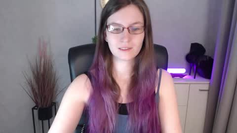 emma online show from November 27, 2025, 6:37 am