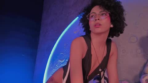     online show from February 10, 2025, 1:11 pm