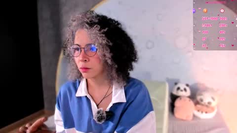 Snapshot of emma_nakamura chatting on December 22, 2025, 10:23 am online show from December 22, 2025, 10:23 am