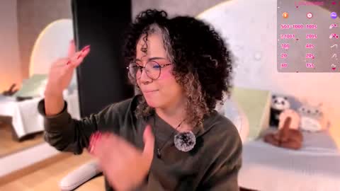 Snapshot of emma_nakamura chatting on January 12, 2026, 10:31 am online show from January 12, 2026, 10:31 am