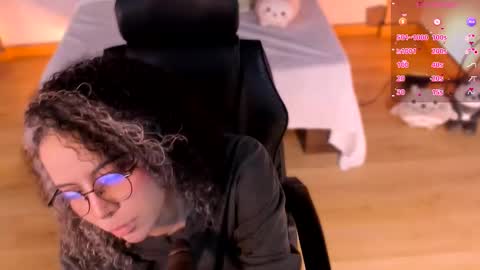 Snapshot of emma_nakamura chatting on February 20, 2026, 10:16 am online show from February 20, 2026, 10:16 am