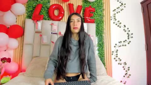 Snapshot of emma_nmm chatting on February 21, 2026, 11:44 am Emma online show from February 21, 2026, 11:44 am