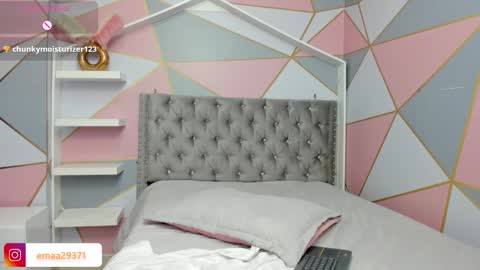 Emma online show from February 9, 2025, 1:14 pm