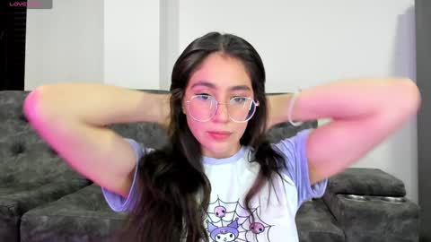 Snapshot of emma_sandovaal chatting on January 31, 2025, 2:15 am Emma online show from January 31, 2025, 2:15 am