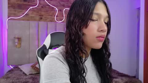 Snapshot of emma_visconti chatting on September 22, 2025, 12:29 pm emma_visconti online show from September 22, 2025, 12:29 pm