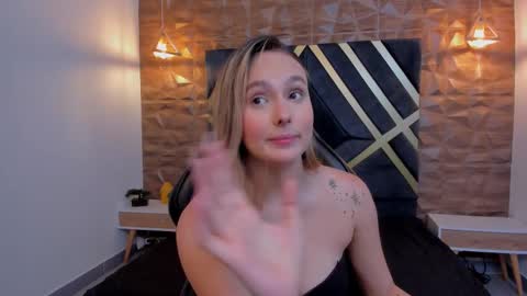 EMMA online show from November 6, 2025, 5:58 pm