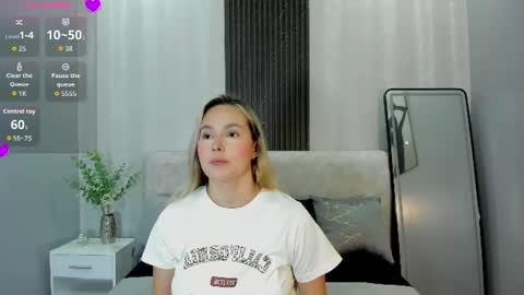 Snapshot of emmaa_white_ chatting on June 27, 2026, 11:04 am EMMA online show from June 27, 2026, 11:04 am