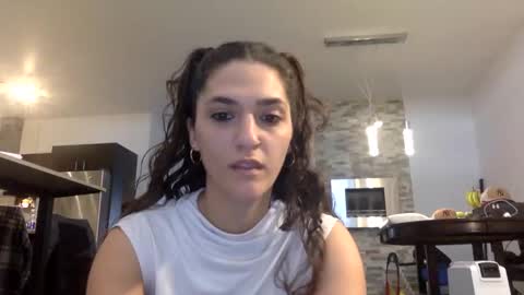 Snapshot of emmababy2322 chatting on December 17, 2024, 5:47 pm Emma online show from December 17, 2024, 5:47 pm