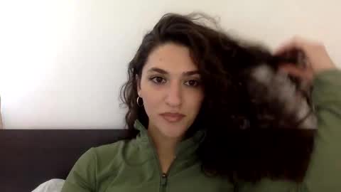 Snapshot of emmababy2322 chatting on January 10, 2025, 8:04 pm Emma online show from January 10, 2025, 8:04 pm