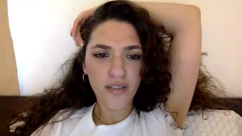 Snapshot of emmababy2322 chatting on January 17, 2025, 8:55 pm Emma online show from January 17, 2025, 8:55 pm