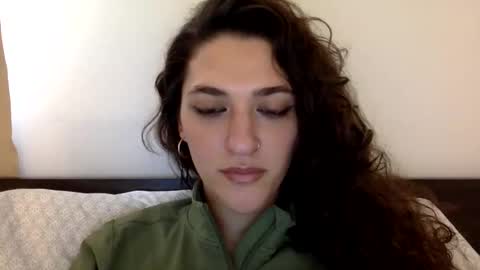 Snapshot of emmababy2322 chatting on January 23, 2025, 7:51 pm Emma online show from January 23, 2025, 7:51 pm