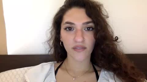 Snapshot of emmababy2322 chatting on January 29, 2025, 5:13 pm Emma online show from January 29, 2025, 5:13 pm