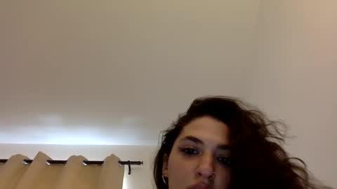 Snapshot of emmababy2322 chatting on January 30, 2025, 8:21 pm Emma online show from January 30, 2025, 8:21 pm