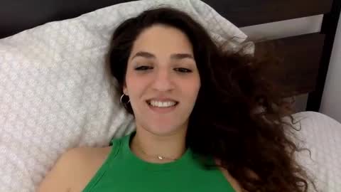 Snapshot of emmababy2322 chatting on March 11, 2025, 7:47 pm Emma online show from March 11, 2025, 7:47 pm