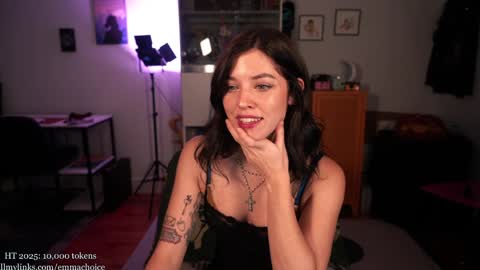 emmachoice online show from December 1, 2025, 10:59 pm