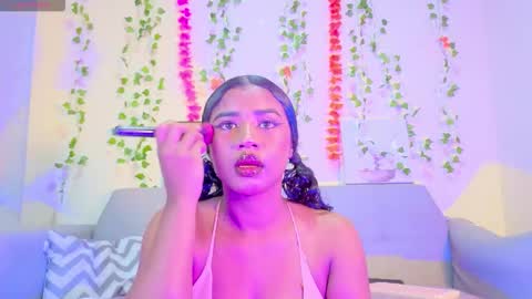 Snapshot of emmaconneer chatting on November 23, 2025, 3:56 pm Emma online show from November 23, 2025, 3:56 pm