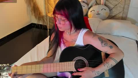           online show from April 8, 2026, 9:15 pm