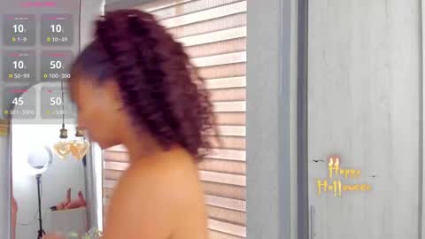  Emma Ferrary  online show from October 23, 2025, 4:39 pm