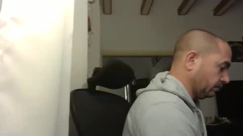 Snapshot of emmagold123 chatting on February 3, 2026, 3:26 am Ariel online show from February 3, 2026, 3:26 am