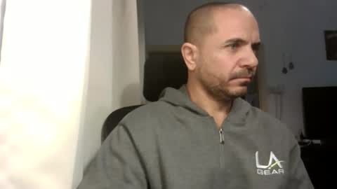 Snapshot of emmagold123 chatting on February 14, 2026, 6:32 am Ariel online show from February 14, 2026, 6:32 am