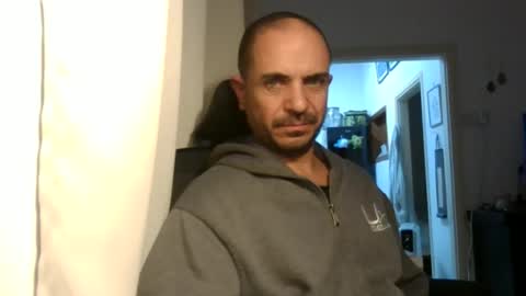 Snapshot of emmagold123 chatting on February 15, 2026, 11:34 pm Ariel online show from February 15, 2026, 11:34 pm