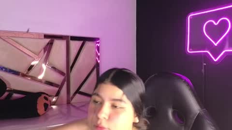 Emma online show from January 26, 2025, 5:44 pm