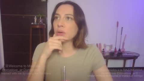 Snapshot of emmalove_ar chatting on January 11, 2026, 8:52 am emmalove_ar online show from January 11, 2026, 8:52 am