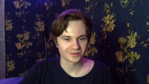 emmanuel_manny online show from December 17, 2025, 8:59 pm