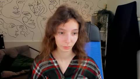 Snapshot of emmanuellbrown chatting on October 3, 2025, 12:13 pm emmanuellbrown online show from October 3, 2025, 12:13 pm
