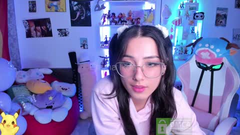 Emma online show from February 8, 2025, 9:36 pm