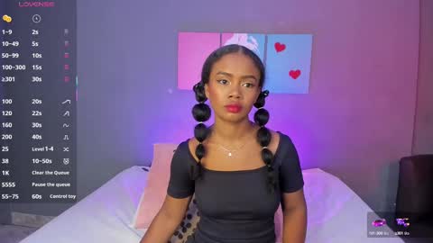 Snapshot of emmasmith06 chatting on September 26, 2025, 9:08 pm Emma online show from September 26, 2025, 9:08 pm