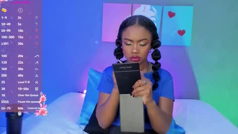 Emma online show from November 12, 2025, 5:35 pm