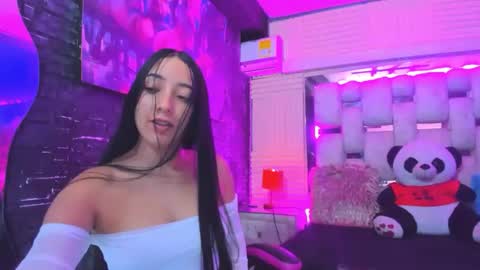 Emma online show from June 3, 2026, 1:30 am