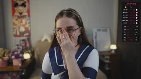 Snapshot of emmatiny chatting on March 12, 2026, 6:36 pm Mia online show from March 12, 2026, 6:36 pm