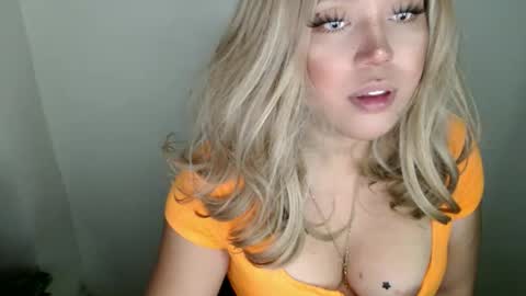 YourDreamGirl Emma  online show from September 23, 2025, 2:53 pm