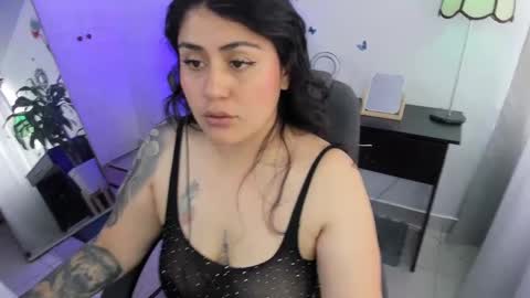 Snapshot of emmax_x chatting on September 12, 2025, 6:41 pm EMMA online show from September 12, 2025, 6:41 pm