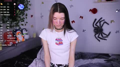 Snapshot of emmie_everly chatting on January 17, 2026, 12:10 pm emmie_everly online show from January 17, 2026, 12:10 pm