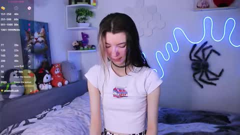 Snapshot of emmie_everly chatting on February 7, 2026, 11:25 am emmie_everly online show from February 7, 2026, 11:25 am