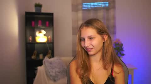 Snapshot of emmie_murray chatting on January 8, 2026, 2:08 pm Emmie online show from January 8, 2026, 2:08 pm