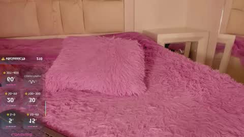 Snapshot of emmily_evans_ chatting on October 23, 2025, 1:54 pm emmily_evans_ online show from October 23, 2025, 1:54 pm
